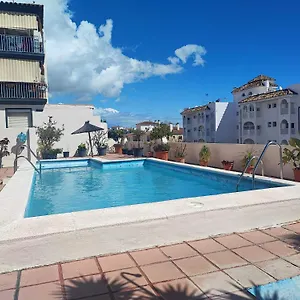 Bhost - Carmenes Apartamento